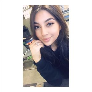 Meet your Posher, Lorena